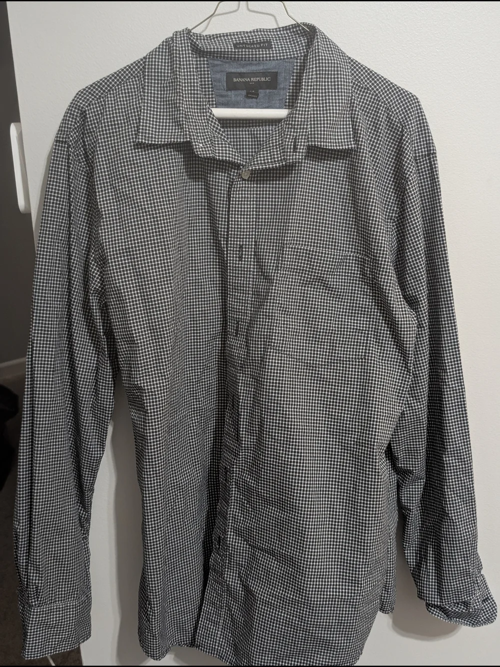 Banana Republic Black & White Gingham Dress Shirt